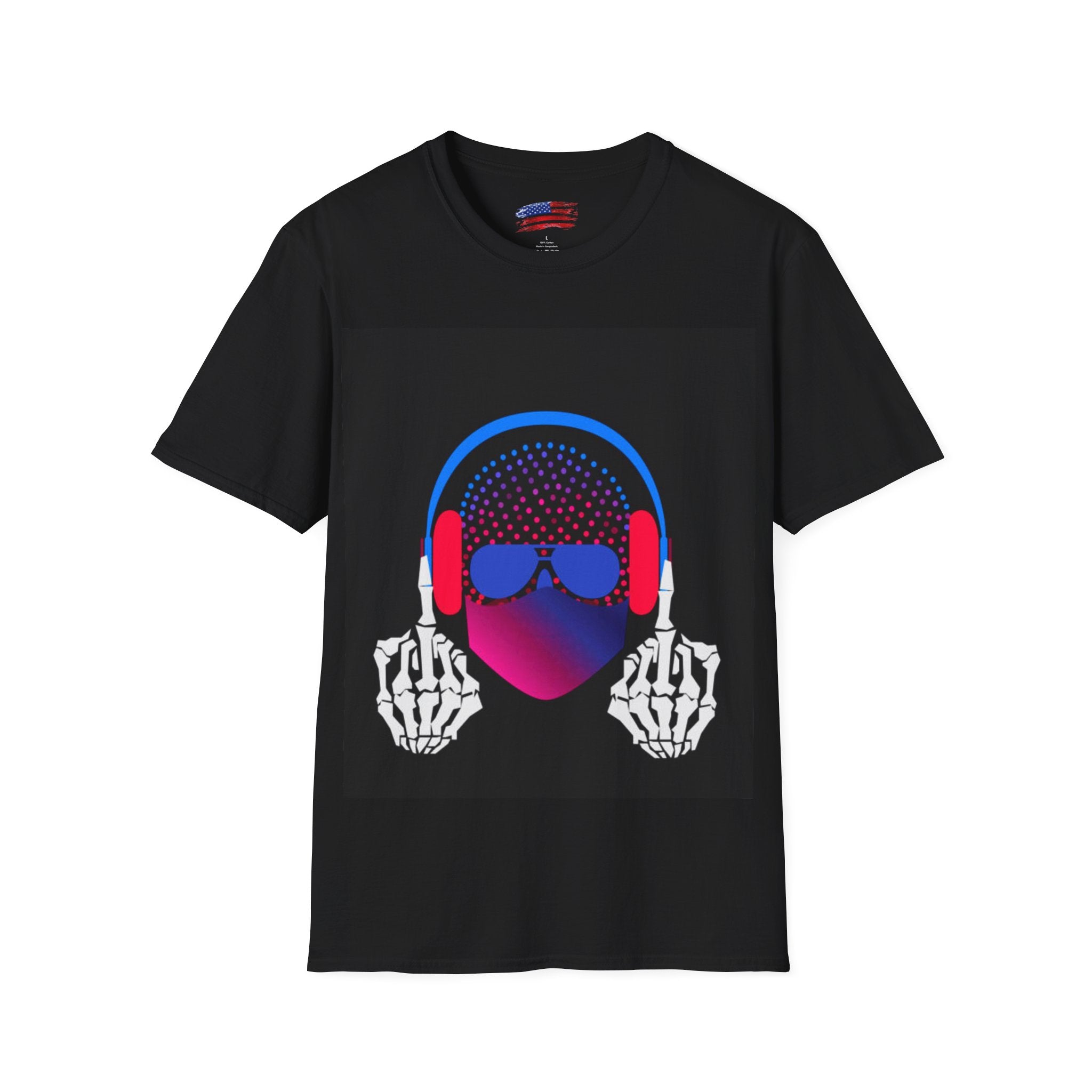 T-shirt unisexe Softstyle Homme portant des écouteurs squelette faisant un doigt d'honneur