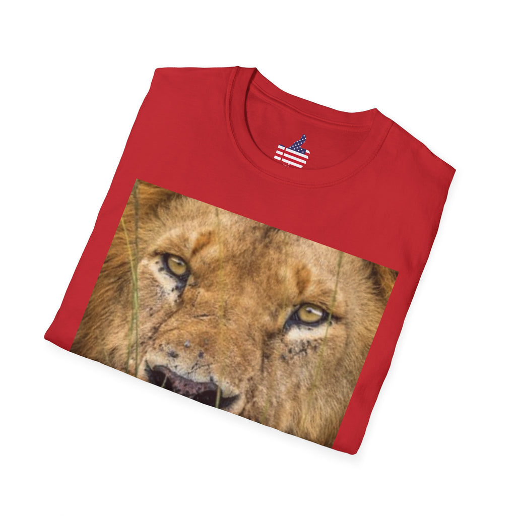 Lion Portrait T‑Shirt — Majestic Lion Face & Pride Photo Tee
