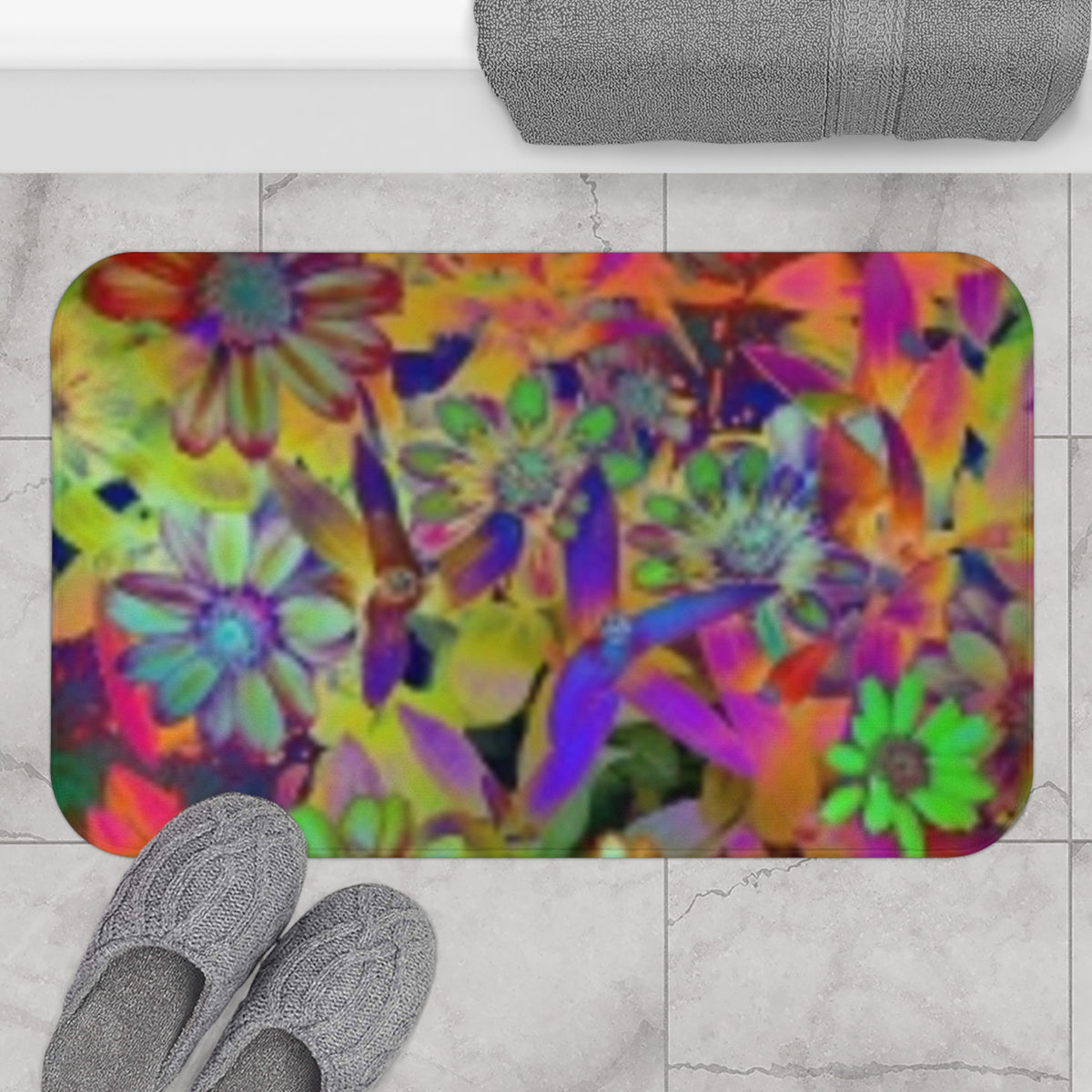 Psychedelic Floral Bath Mat — Colorful Daisy Anti‑Slip Bathroom Rug