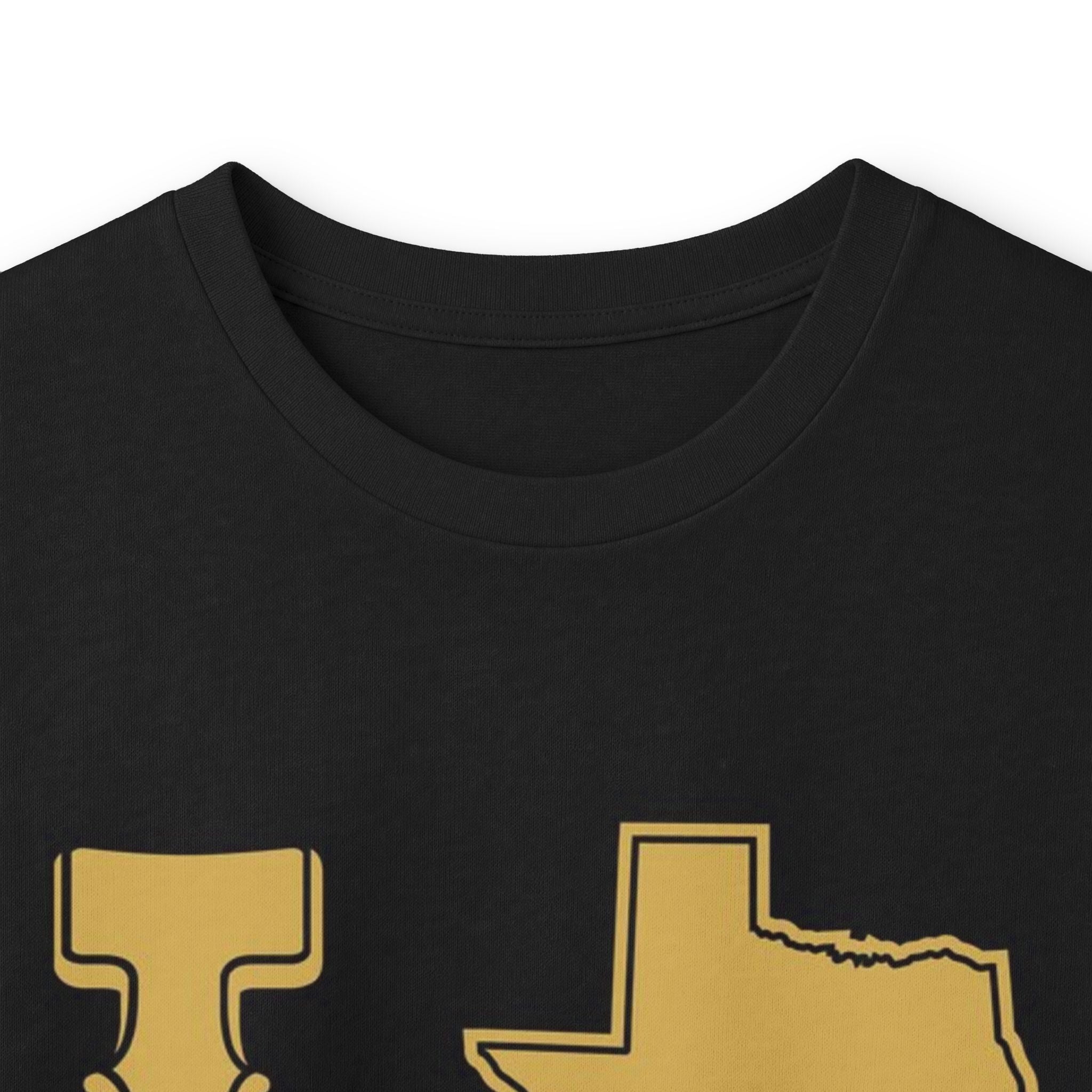 Texas Love Long Sleeve Tee — Western Cowboy Boots & State Pride Shirt