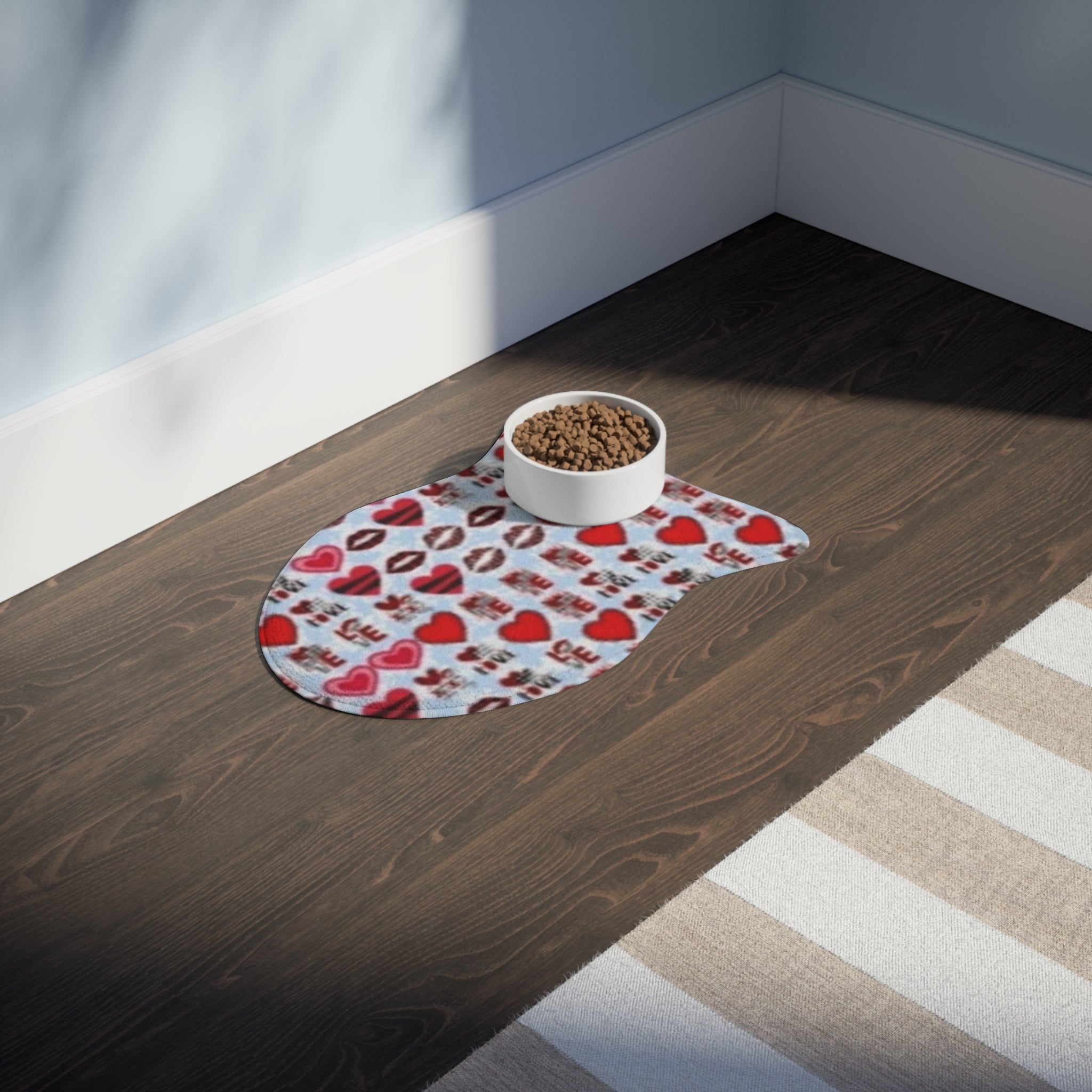Valentine Hearts Pet Feeding Mat — Cute Love Pattern Placemat for Dogs & Cats