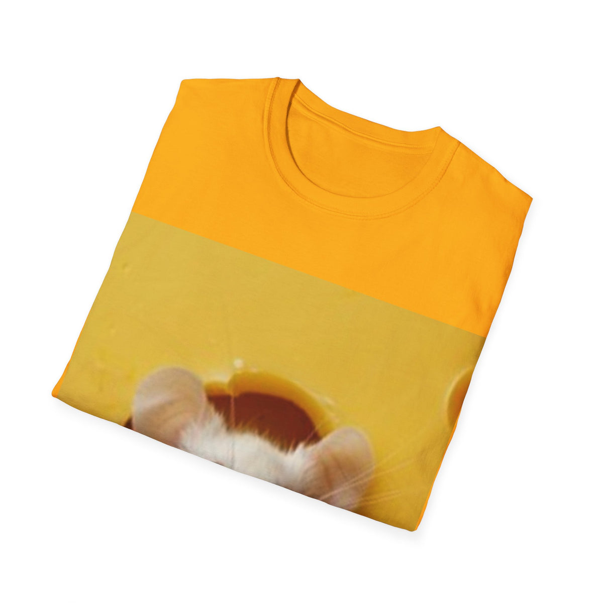 T-Shirt — Cute White Mouse Photo Tee (Peek-a-Boo Rodent Crewneck)