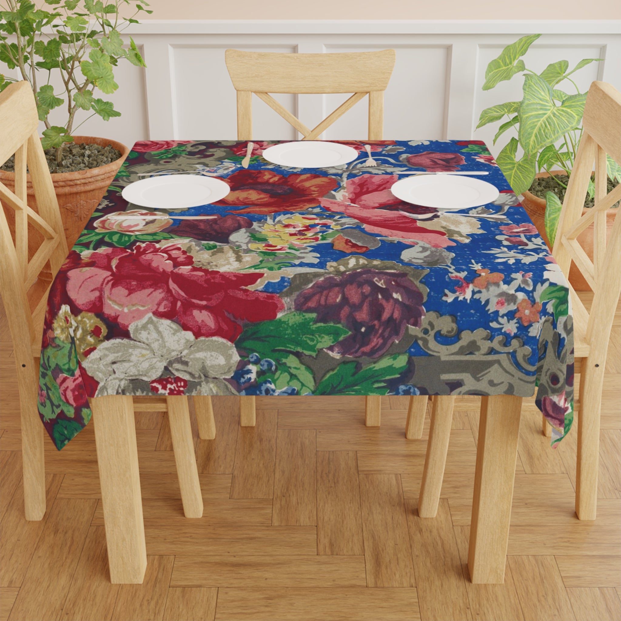 Floral Vintage Tablecloth — Bold Blue Rose Pattern for Dining & Entertaining